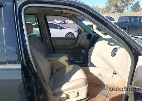 2006 Ford Explorer Limited z USA, uszkodzony, nr VIN 1FMEU75806UA35295